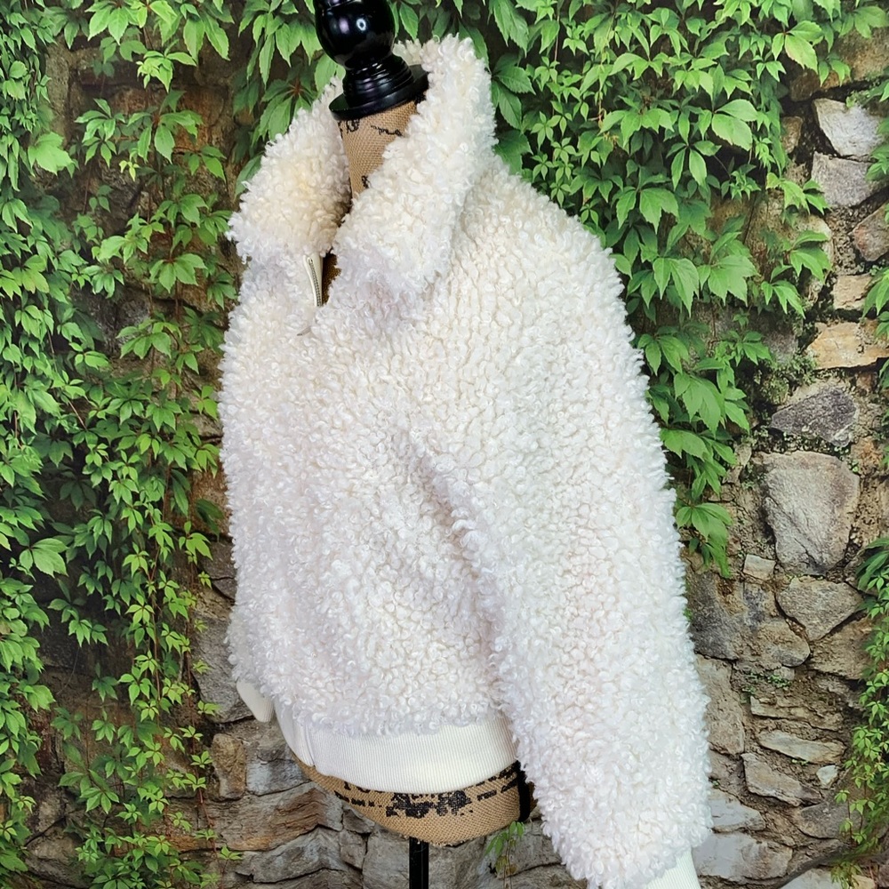MAJE Plush Off White Blanche Sherpa Style Luxury Bomber Jacket, M - Picture 8 of 16